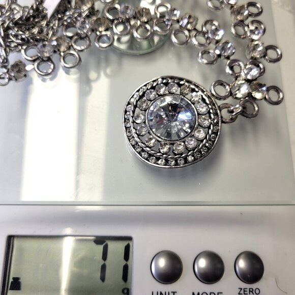 Round Crystal Pendant Necklace - Wedding Prom Bridal Necklace Party Necklace - Picture 8 of 8